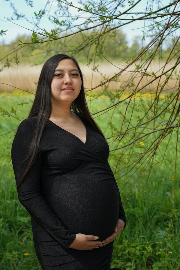 Photographe grossesse libourne : capturez votre beauté unique